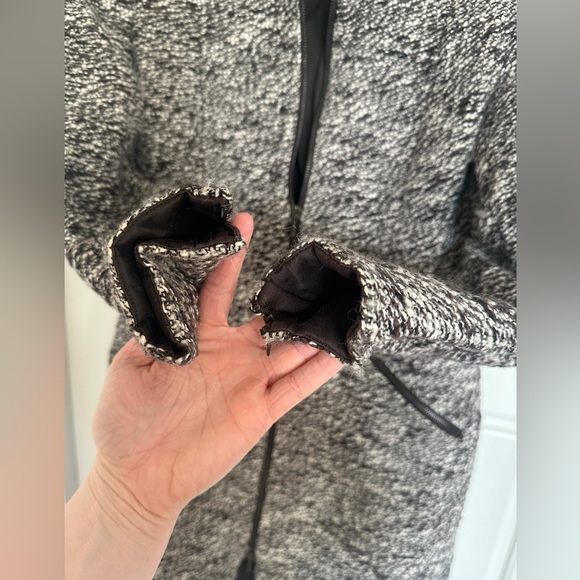 Ladies Carlisle Wool / Satin Coat - Picture 2 of 4